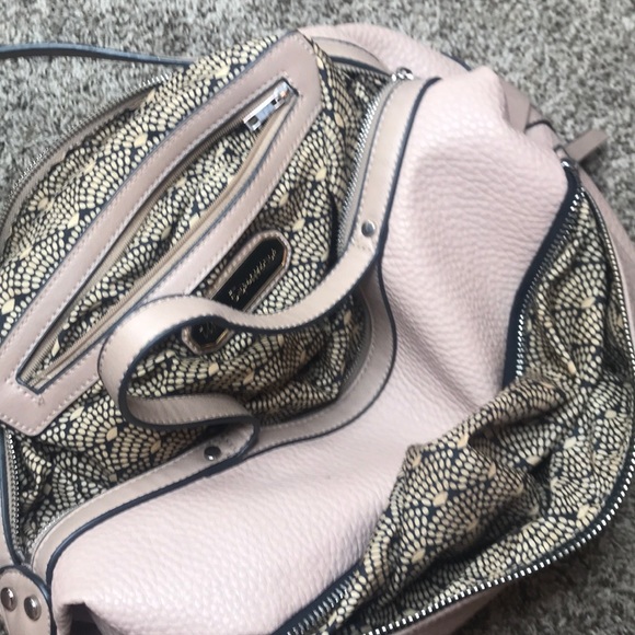Blush Pink Hobo Bag - Picture 5 of 8